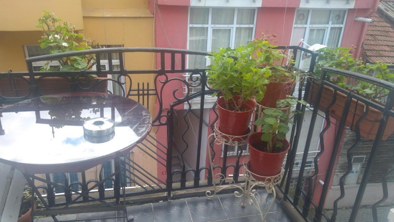 Taksim Elmadag Suites Istanbul Exterior photo